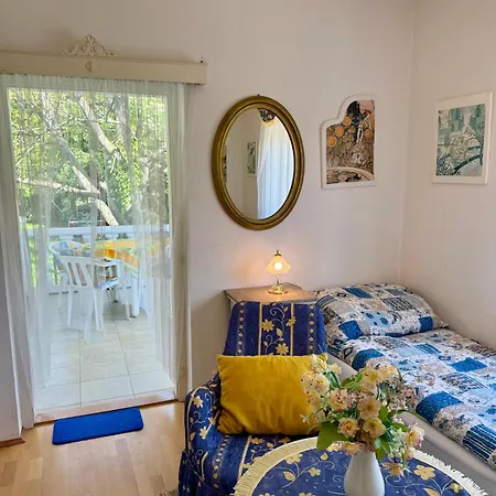 Eklektikus 79 Ábrahámhegy