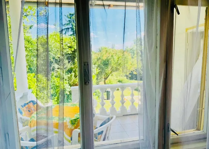 Eklektikus 79 Apartment *